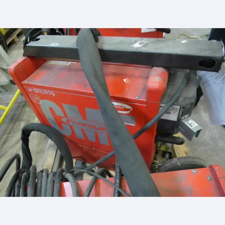 Robôs industriais-2